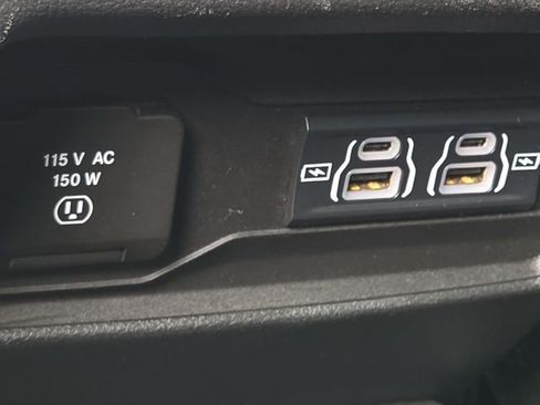 Used 2023 Jeep Grand Cherokee L Laredo AWD/4WD image 10