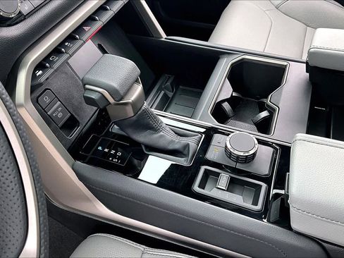 Used 2026 Toyota Sequoia Limited image 17