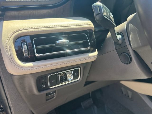 Certified 2023 Lincoln Nautilus Reserve AWD/4WD image 26