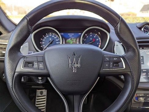 Certified 2018 Maserati Ghibli S GranSport Q4 image 35