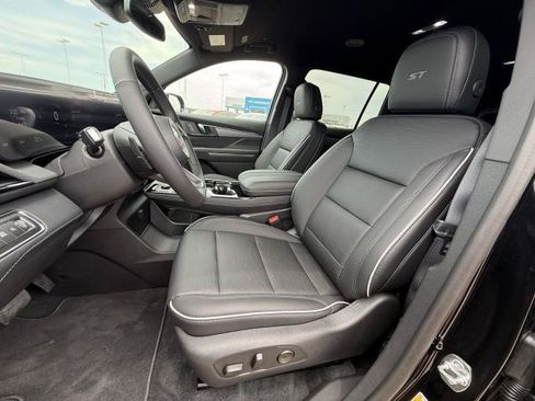 New 2026 Buick Enclave Sport Touring FWD image 17
