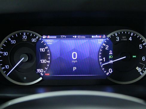 Used 2023 Land Rover Defender 110 S AWD/4WD image 14