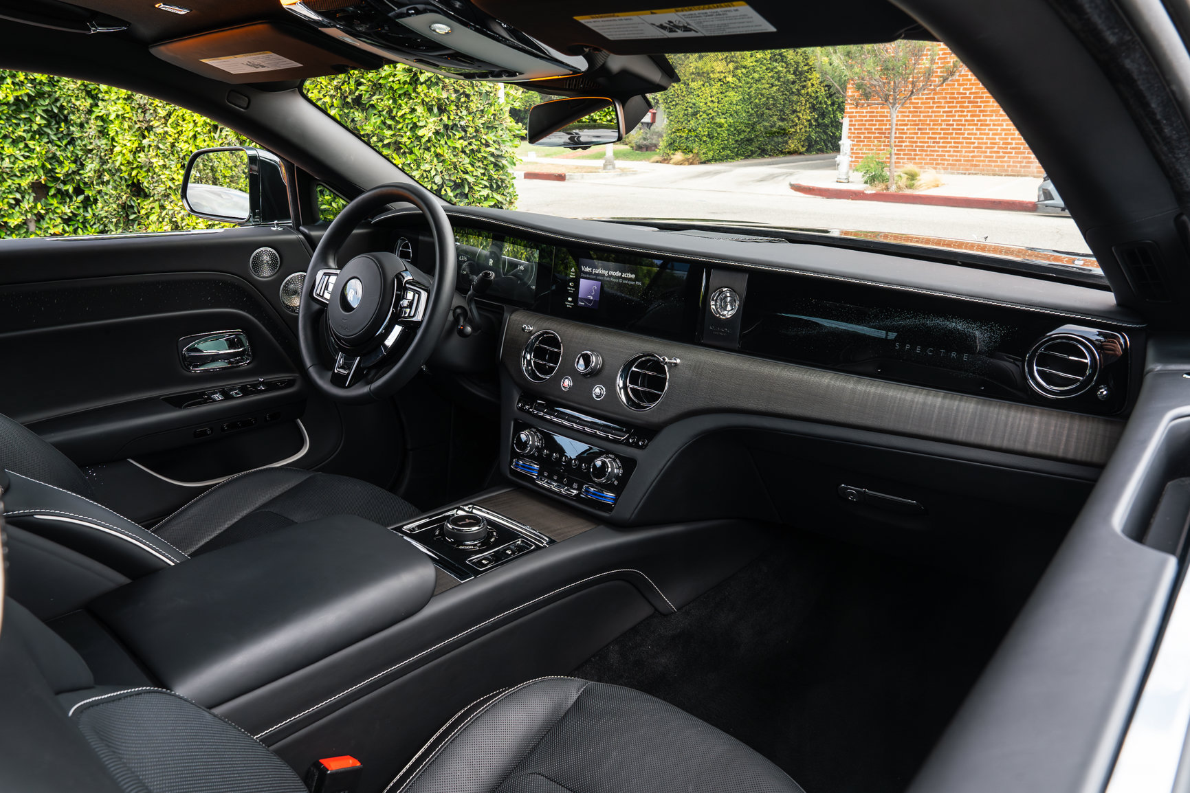 Used 2024 Rolls-Royce Spectre w/ Spectre Launch Package AWD/4WD image 52