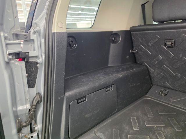 Used 2013 Toyota FJ Cruiser 4WD w/ Trail Teams Special Edition image 39
