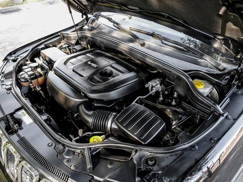 Used 2018 Jeep Grand Cherokee Limited image 58