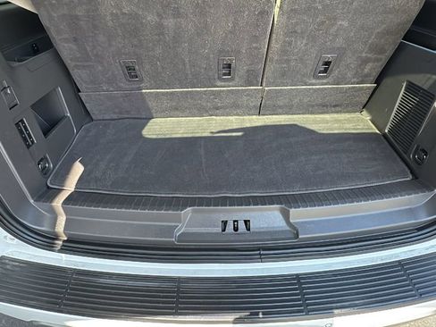 Certified 2020 Ford Expedition XLT w/ Equipment Group 202A RWD image 25