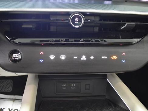 Certified 2025 Nissan Murano SL w/ Cargo Package AWD/4WD image 18