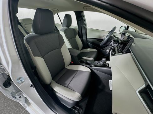 Used 2026 Toyota Corolla LE image 29