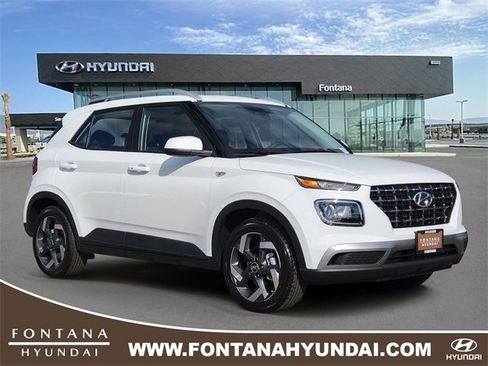 New 2026 Hyundai Venue SEL image 1
