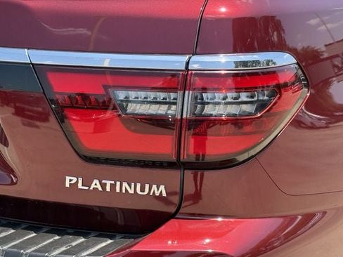 Used 2023 Nissan Armada Platinum w/ Captain's Chairs Package AWD/4WD image 5