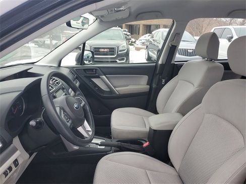 Used 2018 Subaru Forester 2.5i w/ Alloy Wheel Package image 16