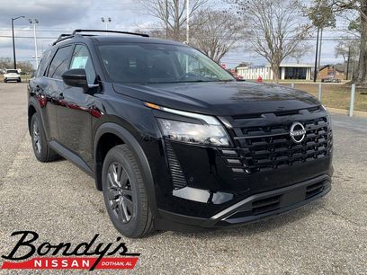 New 2026 Nissan Pathfinder SV