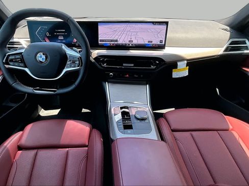 Certified 2025 BMW 330i Sedan RWD image 15