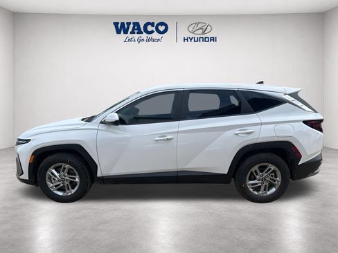 Used 2026 Hyundai Tucson SE FWD image 4