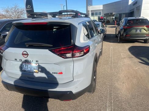 Used 2025 Nissan Rogue SV w/ Rock Creek Premium Package image 13