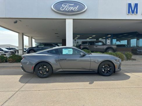 New 2026 Ford Mustang GT RWD image 7