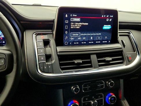 Used 2023 GMC Yukon SLT image 18