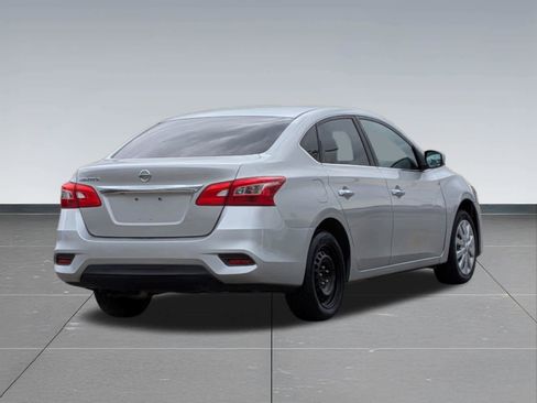 Used 2017 Nissan Sentra S FWD image 6