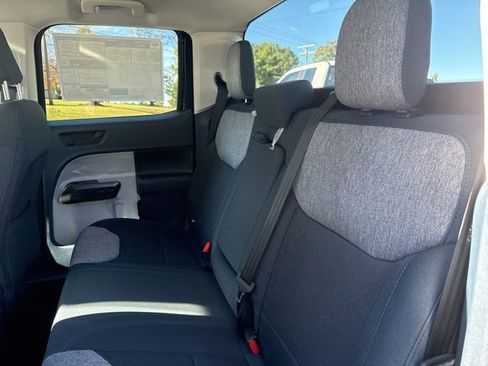 New 2025 Ford Maverick XLT w/ 4K Tow Package image 38