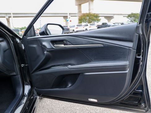 Used 2025 Toyota Camry XSE FWD image 42