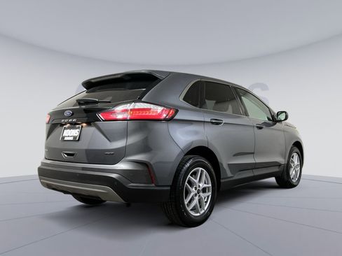 Used 2024 Ford Edge SEL image 5