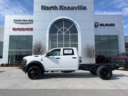 New 2026 RAM 5500 Tradesman AWD/4WD image 2