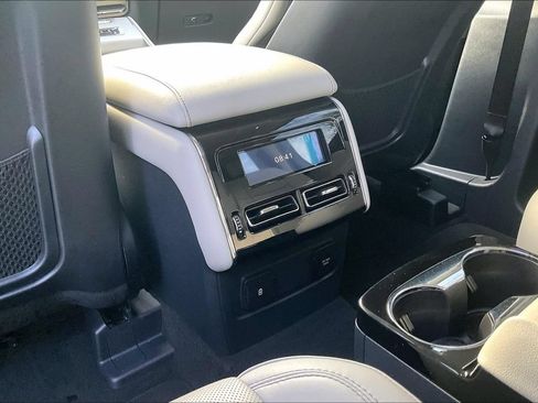 Used 2026 Lincoln Aviator Reserve RWD image 12