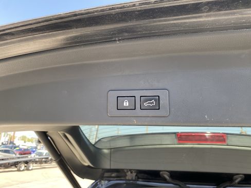 Used 2020 Subaru Ascent Limited w/ Popular Package #2A AWD/4WD image 14