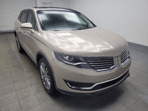 Used 2017 Lincoln MKX Reserve w/ Lincoln MKX Climate Package image 13