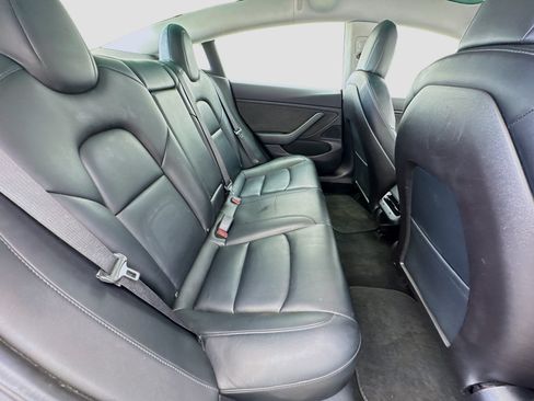 Used 2019 Tesla Model 3 Long Range AWD/4WD image 18