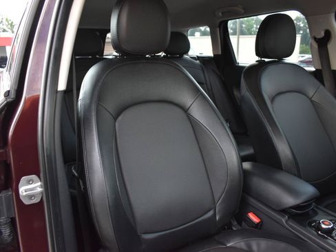 Used 2017 MINI Cooper Clubman FWD image 31