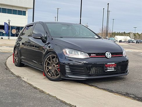 Used 2017 Volkswagen GTI S image 3