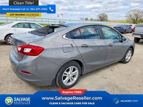 Used 2017 Chevrolet Cruze LT FWD image 4