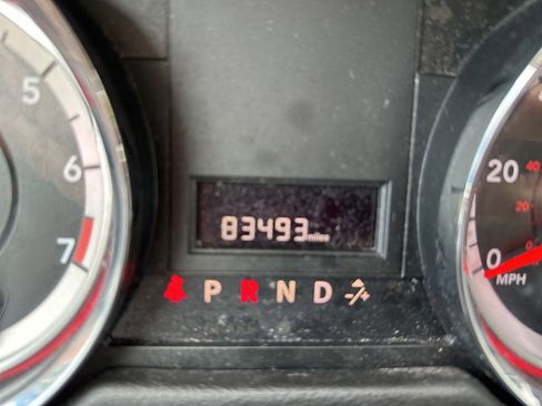 Used 2019 Dodge Grand Caravan SE FWD image 13