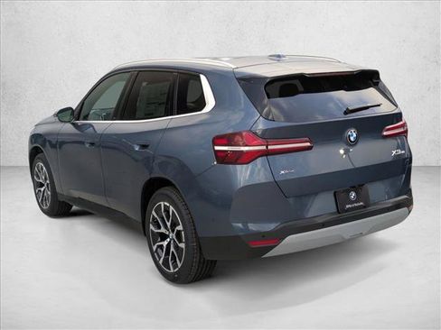 New 2026 BMW X3 xDrive30 w/ Premium Package image 9