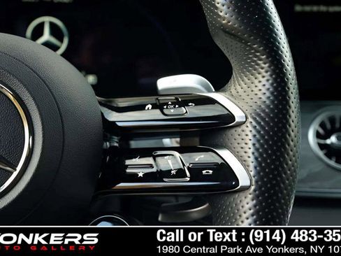 Used 2022 Mercedes-Benz AMG GT 43 image 36