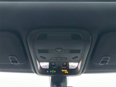 Used 2020 Cadillac XT5 Premium Luxury image 28