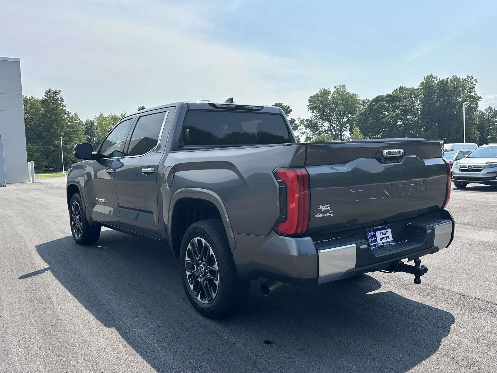 Used 2023 Toyota Tundra Limited w/ Power Package AWD/4WD image 24