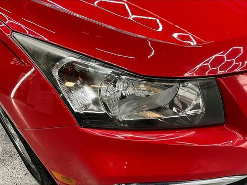 Used 2015 Chevrolet Cruze LT image 31