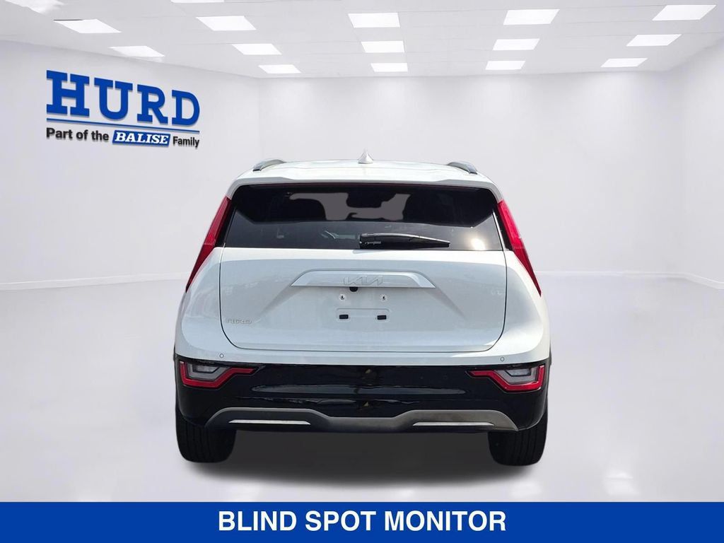 Used 2023 Kia Niro Wave w/ Wave Preserve Package FWD image 4