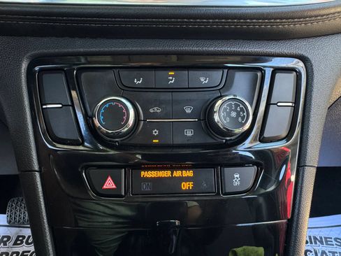 Used 2019 Buick Encore Preferred FWD image 36