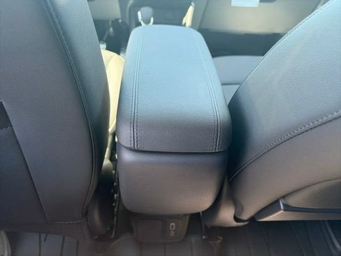 New 2026 Buick Encore GX Preferred w/ Comfort Package AWD/4WD image 13
