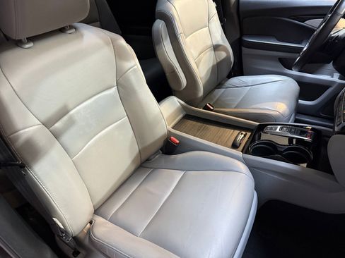 Used 2021 Honda Pilot Touring image 52