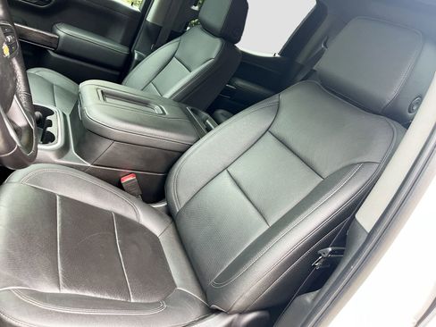 Used 2022 Chevrolet Silverado 1500 LTZ w/ LTZ Premium Package AWD/4WD image 20