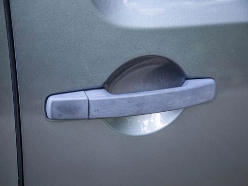 Used 2017 Nissan Frontier SV w/ SV Value Truck Package image 22