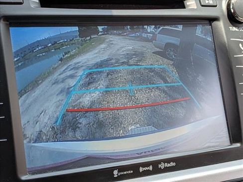 Used 2018 Toyota Highlander XLE AWD/4WD image 7