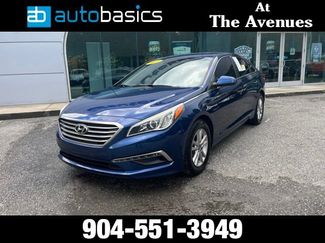 Used 2015 Hyundai Sonata SE w/ Option Group 09 FWD video 1