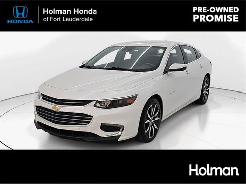 Used 2018 Chevrolet Malibu LT w/ Leather Package image 1