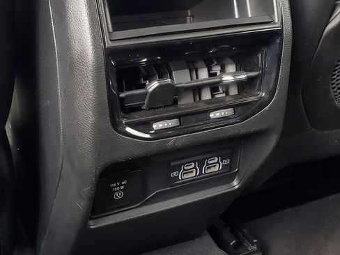 Used 2024 Jeep Grand Cherokee Altitude AWD/4WD image 25