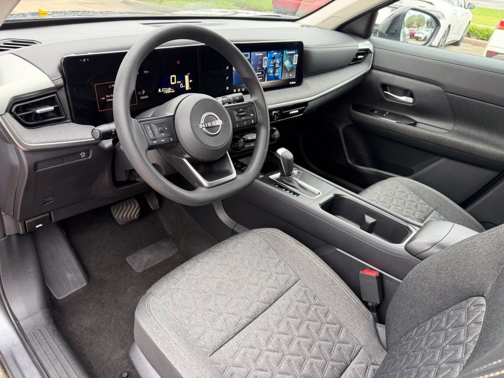 Used 2026 Nissan Kicks SV FWD image 10